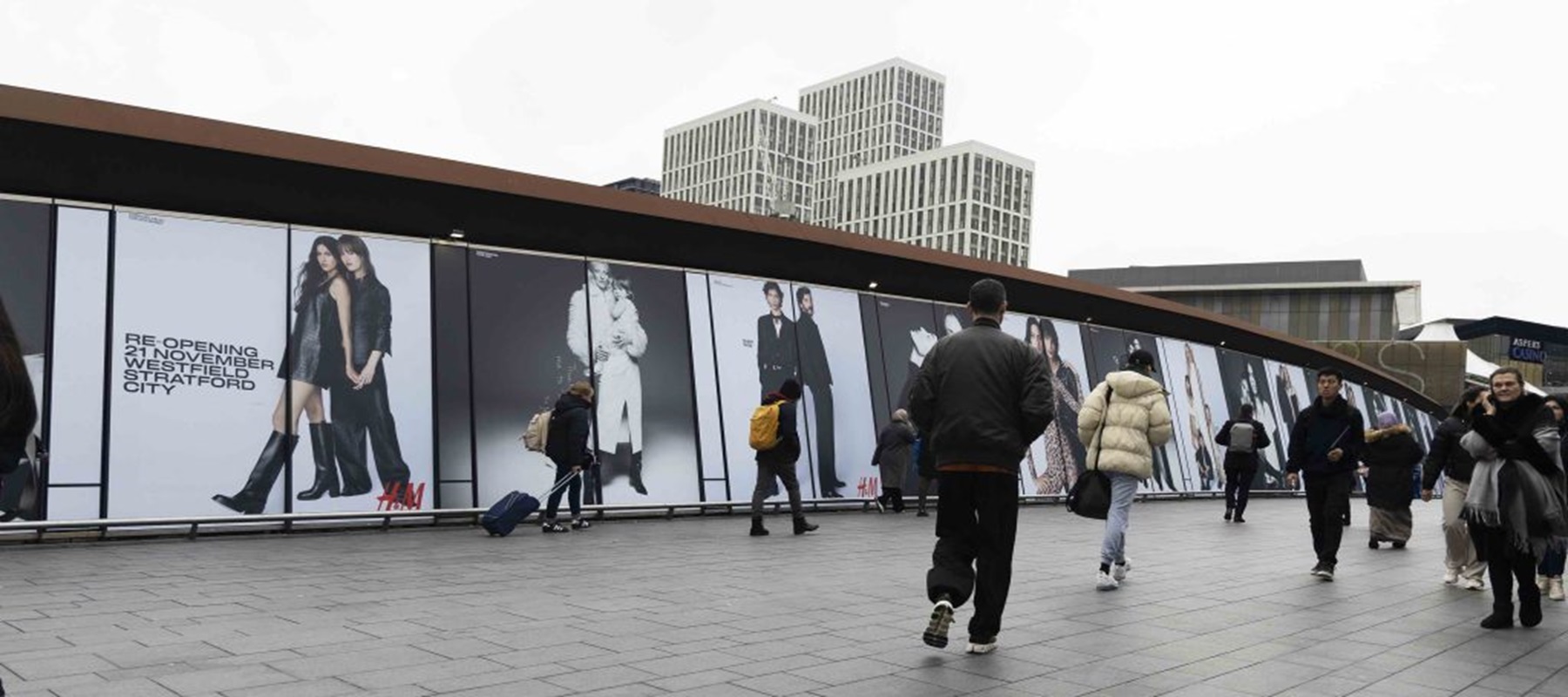 H&M lights up Westfield Stratford with new festive OOH campaign